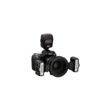 SB-R200 SPEEDLIGHT COMMANDER KIT R1C1