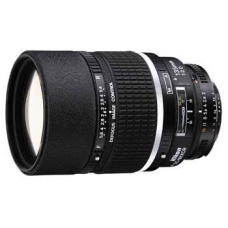 Nikkor 135mm f/2D DC
